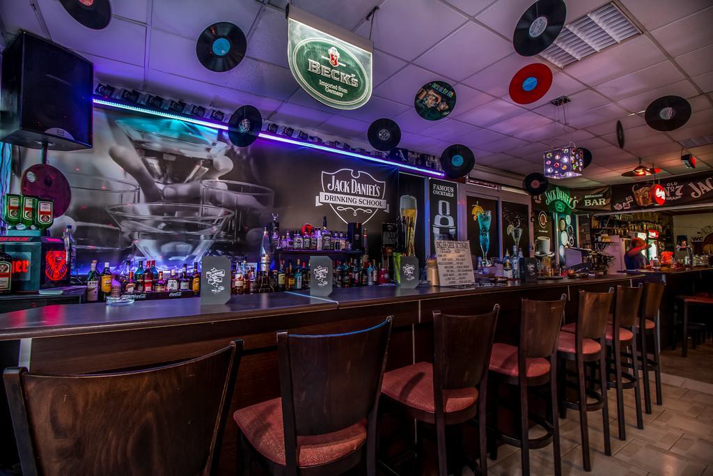 Jack Daniel Friends Daire Faliraki Dış mekan fotoğraf