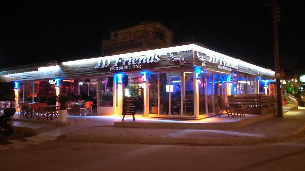 Jack Daniel Friends Daire Faliraki Dış mekan fotoğraf